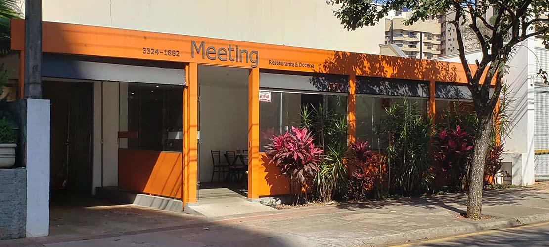 Restaurante Meeting Fachada